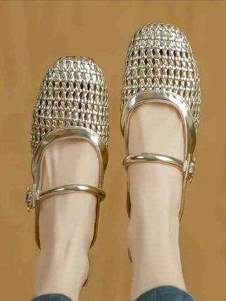 #拖鞋 #软底软面穿上超舒服 #穿出高级感 #谁穿谁好看#好穿又好搭