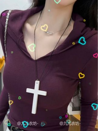 2025秋季新款纯色韩版休闲通勤风纯欲连帽V领设计显瘦修身长袖T恤#女神范