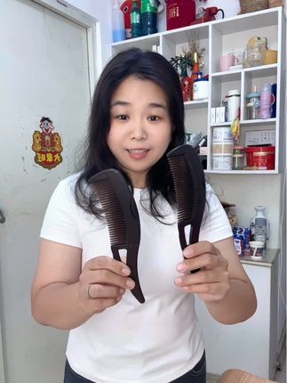 #超便宜超划算 #油脂粒梳子 #实用好物#生活用品