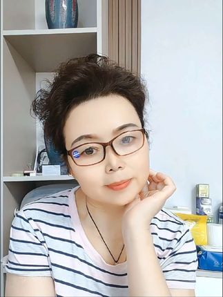 高清防 蓝 光老花眼镜,超轻又时尚#视频同款