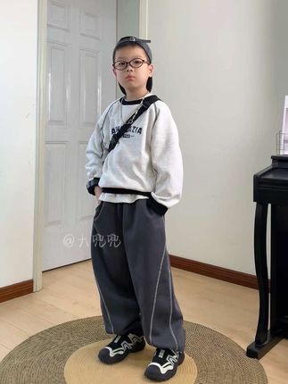 性价比超高的一款卫衣,面料版型都很不错,闭眼入!#潮童穿搭 #童装 #男童穿搭 #帅气穿搭 #宝妈推荐