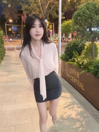#为什么晚上总有星星 为什么你的眼睛总是亮晶晶 #男友视角 #初恋感 #街头随拍