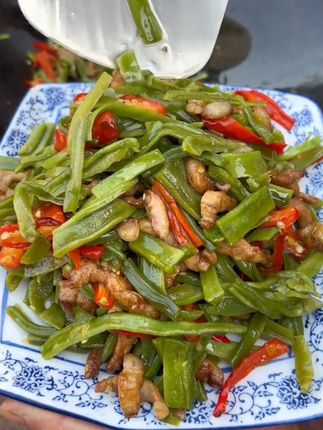 谁能拒绝这个嘎嘣脆的贡菜啊!炒菜,凉拌,做火锅不管怎么吃都好好吃#贡菜 #家乡的味道 #地方特色美食 #谁懂这一口的好吃程度