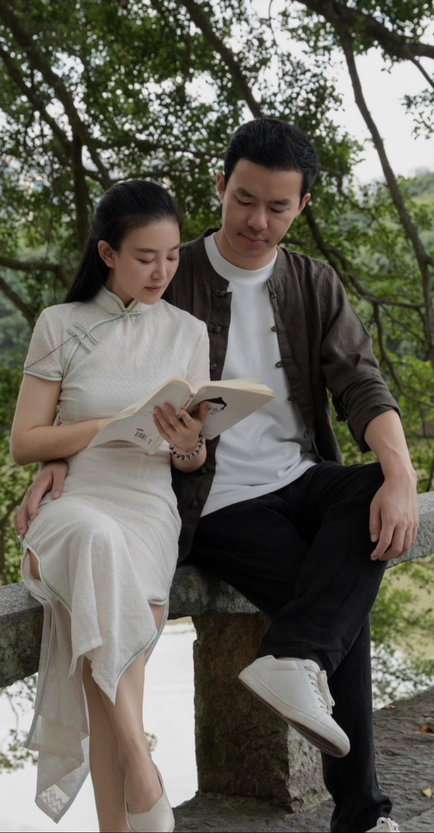 【清瀞】人生若只如初见。 人生若只如初见,何事秋风悲画扇。 等闲变却故人心,却道故心人易变。 骊山语罢清宵半,泪雨霖铃终不怨。 何如薄幸锦衣郎,比翼连枝当日愿。 ————纳兰性德
