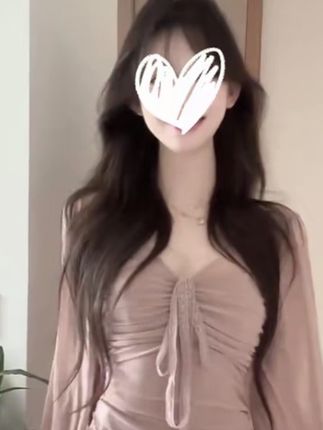 粉色V领绑带褶皱小衫T恤女2025秋季温柔风甜欲美人气质显瘦上衣#衬衣#打底衫#针织衫#长袖#长袖T恤