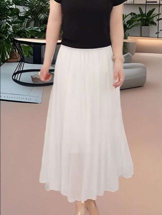 设计感气质垂感显瘦时尚减龄高级感白色半身裙#高级感穿搭 #半身裙 #简约大气 #优雅气质 #谁穿谁好看 @DOU+上热门 @DOU+小助手