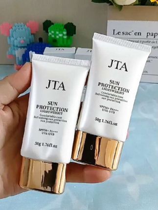 #强烈推荐好物 #JTA#清透奢润防晒霜养肤不假白#买它买它#买它就对了