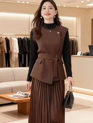 #早秋姐感穿搭气质顶满#穿搭如呼吸般简单#轻松解锁秋季穿搭#早秋穿搭公式来了#晒晒我的秋日穿搭