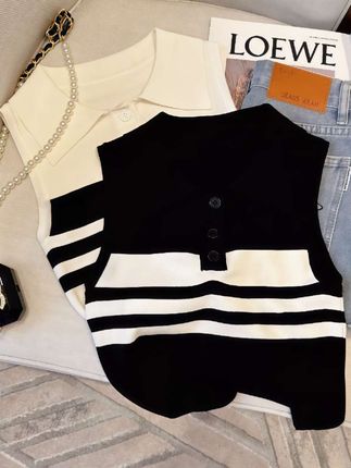 #夏季干净风穿搭#下半年潮流穿搭清单#气质穿搭#夏日穿搭小心机#一击即中的夏日穿搭@抖加🔥上热门🔥dou+🔥热点宝 @DOU+小助手 @DOU+上热门