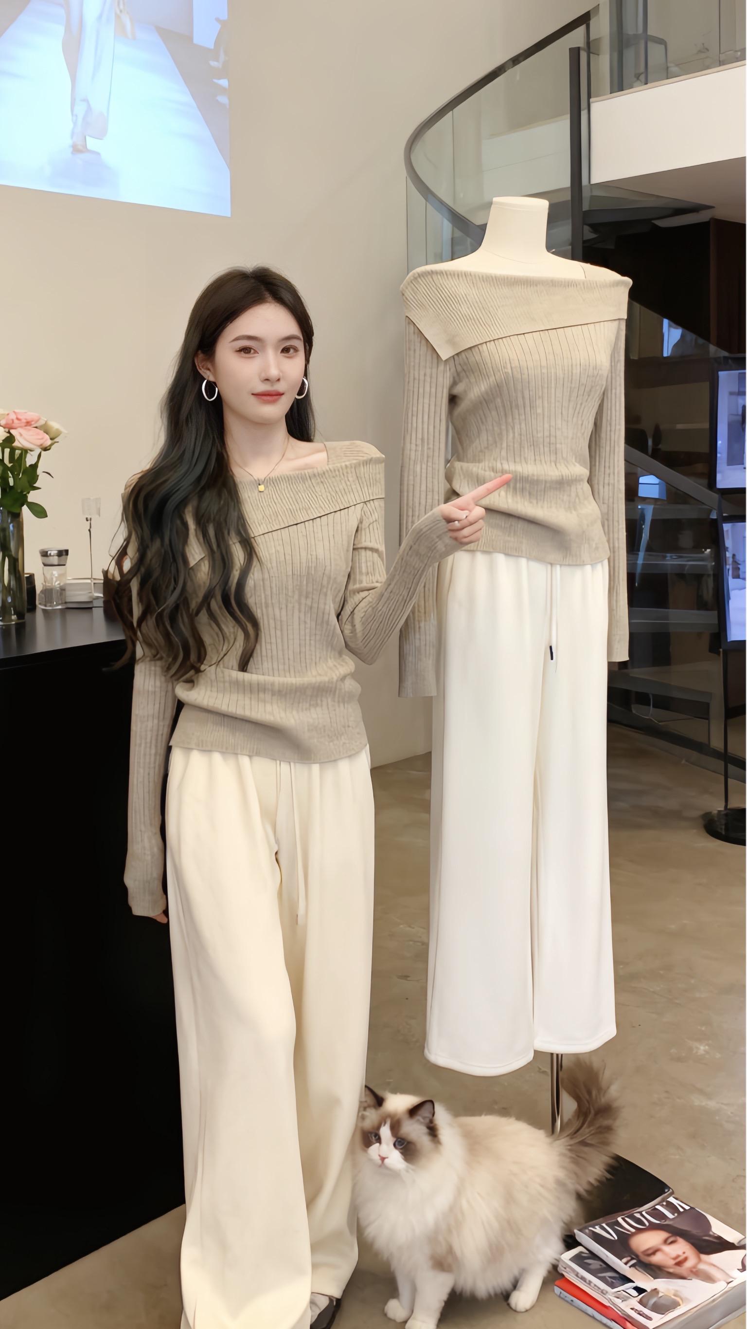 #秋冬ins风穿搭技巧 #解锁秋季一周色彩灵感穿搭 #晒晒我的秋日穿搭#早秋姐感气质穿搭 #许妍激发了大家的打扮欲 @DOU+小助手