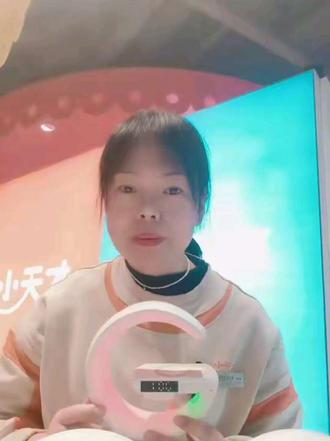 12.9元领取多功能无线充蓝牙音箱