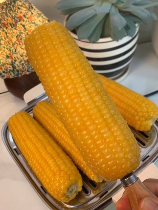 这糯玉米又大又饱满越嚼越香#糯玉米 #软糯香甜 #玉米 #强烈推荐