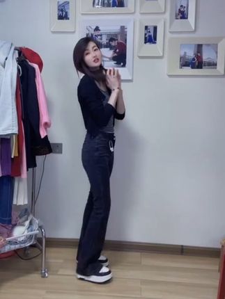 #森系少女感穿搭 #显瘦穿搭 #两件套女装 #今天穿什么