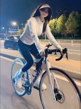 #变速自行车#自行车#公路车#成人自行车山地车
