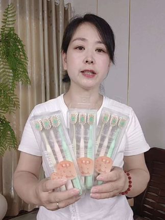 #居家好物 三彩马克龙系宽头软毛牙刷学生宿舍家用情侣高效清洁护龈护齿牙刷#牙刷#在抖音入手的好东西 #好物推荐🔥 #创作灵感