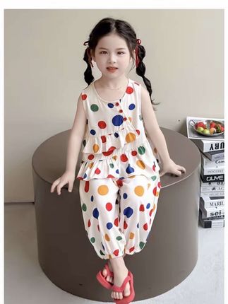 献给孩子的童诗集🔥,治愈人心又充满想象力的童诗,于睡前温暖的灯光下陪伴孩子一起读一读,随便一句写进作文里,都是锦上添花,作文想不拿高分都难~#作文素材#好书分享#让阅读成为一种习惯#童诗#图文热点来了