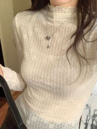 2025新款小香风蕾丝半高领打底衫女春秋法式温柔洋气内搭上衣叠穿#打底衫 #时尚穿搭