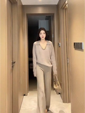#轻奢女装 #老钱风穿搭 #女装时尚套装 #慵懒感穿搭 #女装套装轻奢高级感