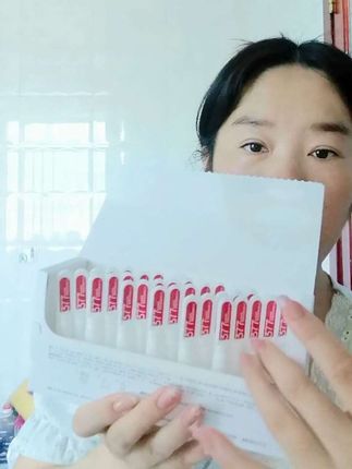 我真的很推这个#韩束次抛精华液 用完滑滑嫩嫩的,让人眼前一亮#韩束 #美白次抛精华液 #仙女们都在用什么