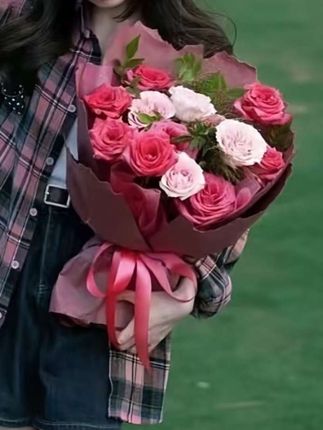 79101春季时尚休闲女士舒适百搭纯色运动长袖卫衣服饰