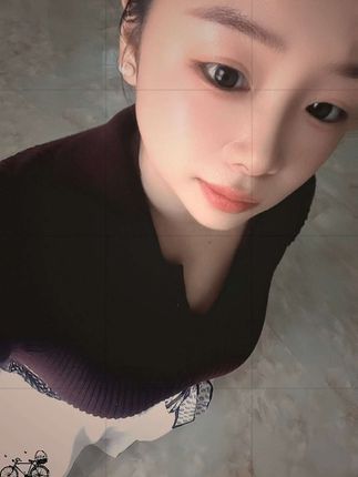 岁月不堪数,一晃又一秋, 渐寒,添衣,无病,安好。