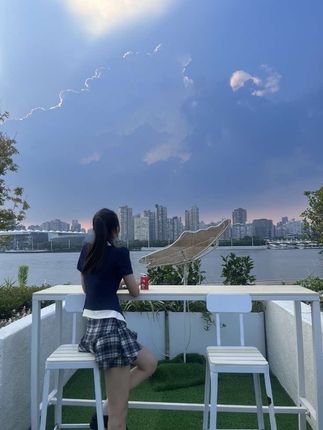 半世父母恩,一世兄妹情,百善孝为先 #剧情 #情感 #家庭 #抖音短剧#意想不到的结局