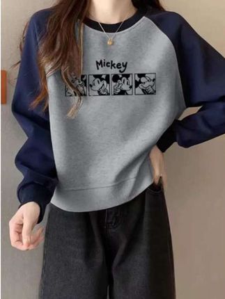 美式复古插肩长袖加绒卫衣女秋冬短款小个子宽松套头外套爆款上衣#插肩袖卫衣 #卫衣#小个子卫衣
