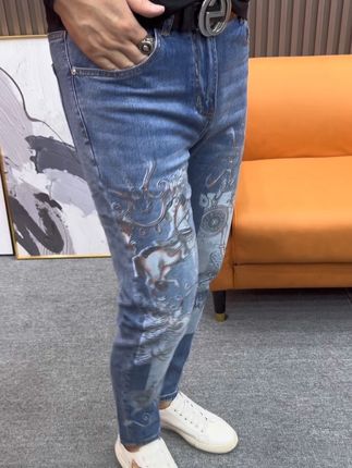 #轻奢男款牛仔裤 #个性牛仔裤 #弹性牛仔裤男款 #潮男穿搭 #九分牛仔裤