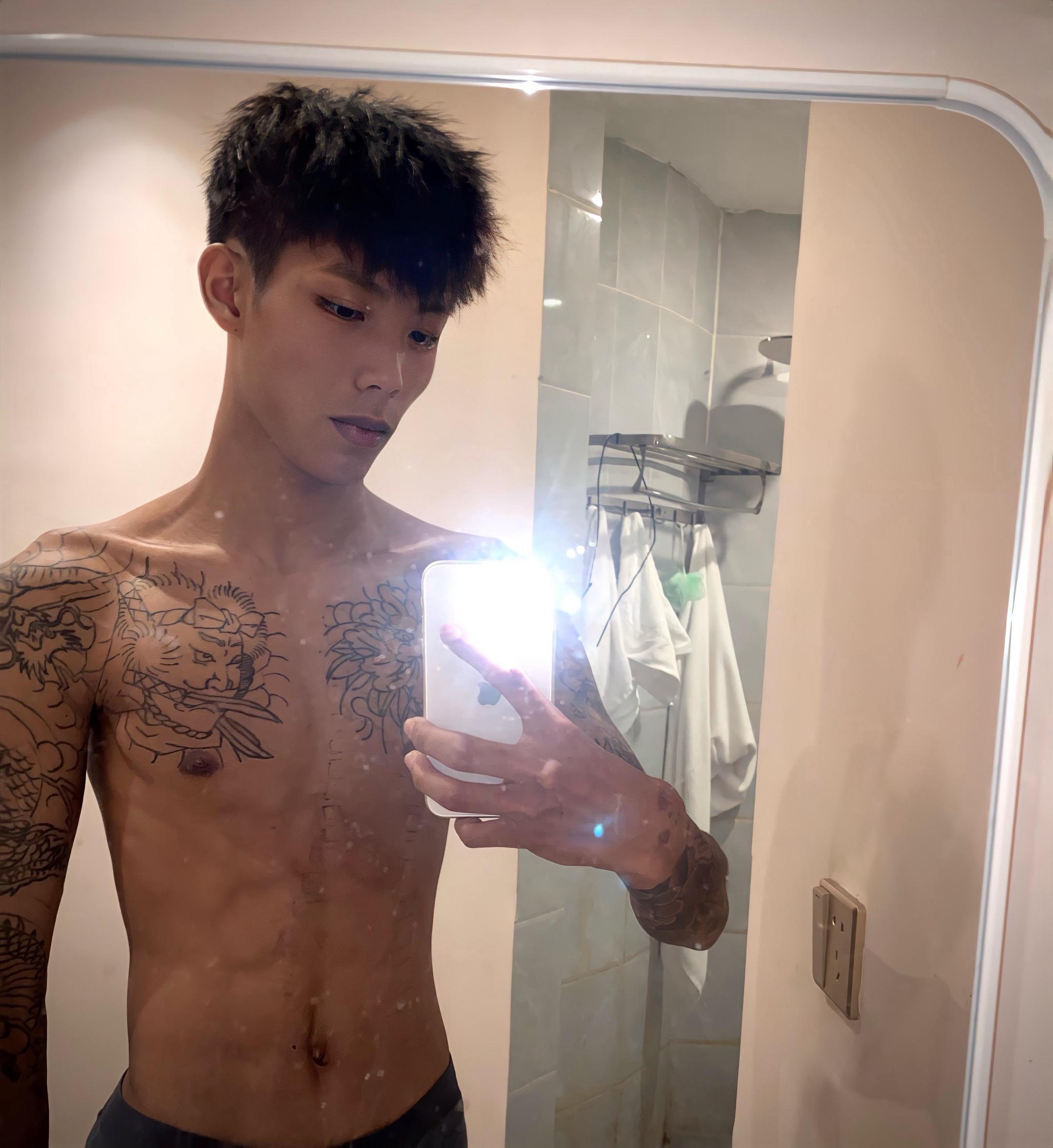 再见面时我会以强者的姿态出现在你面前#健身 #坚持自律 #健身打卡