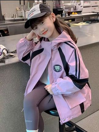 女童秋季时髦外套#酷女孩穿搭 #品质童装 #面料柔软舒适
