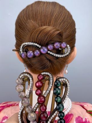 #编发教程 #头饰发饰 #简单好看发型 #手残党也能学会的发型 #美出高级感 @抖音创作小助手 @抖音小助手