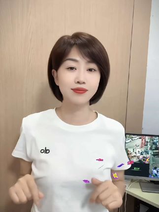 真发丝+仿真大头皮!挂耳波波头一戴,颅顶蓬松,嫩回20岁!轻薄透气。时尚百搭。一年四季都可以佩戴。#波波头