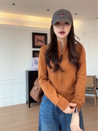 【余欢欢】秋季简约百搭立领拉链长袖短款短外套#显瘦搭配 #显瘦遮肉 #时尚单品 #ootd穿搭 #必备单品