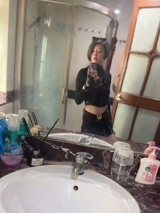 臭弟弟7秒拿不下你我的错~#酷女孩穿搭 #帅气出场