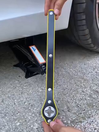 普路驰2025新款车载千斤顶省力扳手手摇式换胎工具千斤顶便携扳手#车载千斤顶棘轮扳手 #车载千斤顶省力扳手 #千斤顶省力扳手 #男士神仙单品#无限回购的宝藏单品