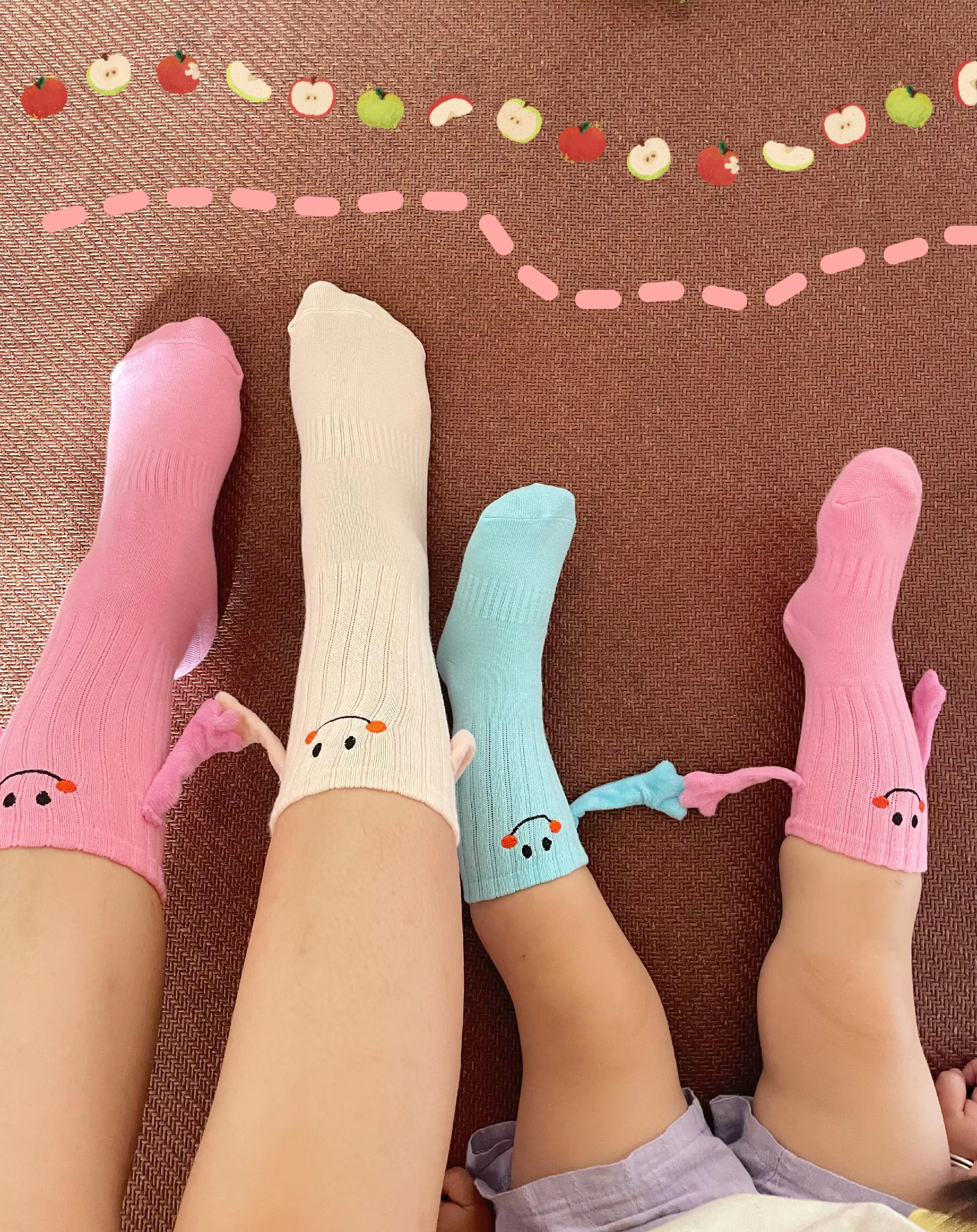 一起牵手做好朋友叭~#袜子🧦 #牵手袜 #亲子款 #jio