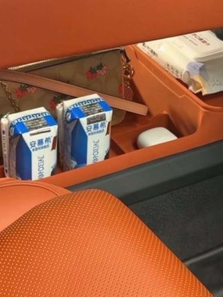 理想中控硅胶储物盒#车内装饰收纳盒#汽车用品