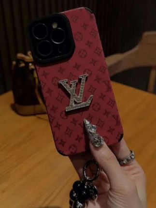 轻奢瞳眼翻毛皮四叶草适用苹果16华为vivo小米oppo手链手机壳#潮牌手机壳 #强烈推荐 #网红手机壳 #手机壳高级轻奢潮牌男生 #抖音推广