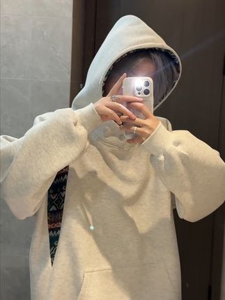 这套拼接刺绣连帽卫衣上身太帅了!#今天穿什么 #ootd穿搭 #卫衣 #卫衣穿搭 #中性风穿搭