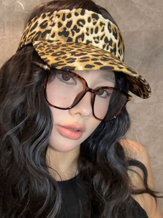 2025新款女生必入超轻大框时尚百搭显脸小复古豆花色防蓝光素颜眼镜还可定制度数散光配近视眼镜#眼镜#近视眼镜#防蓝光眼镜#素颜眼镜框推荐