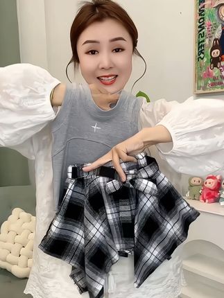 喔超好看的套装,洋气又可爱,不用费心搭配了#高品质童装 #儿童穿搭 #宝宝就要这样穿 #生宝宝就是用来打扮的 #萌娃穿搭