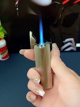 创意 金属机甲小巧精致,个性定制带开关器防风打火机#创意打火机 #好物分享 # 男生喜欢的打火机