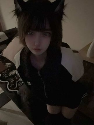 回忆可以删 那你的脸呢 也可以扇吗 #fyp #ootd #inmyfeelings #摩羯座