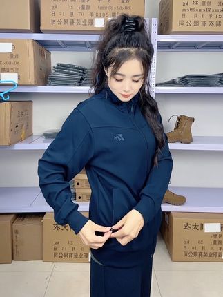 秋季怎么能少的了体能服#夏日球场高能感穿搭 #体能服