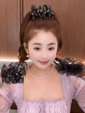 #丸子头抓夹 #鲨鱼夹#抓夹用法 #时尚洋气百搭 #这也太好看了