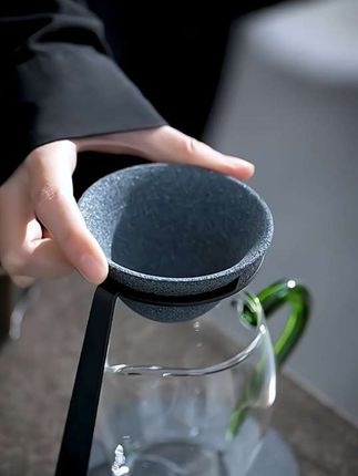 无需过滤网的茶漏,岩石的泡茶不用担心茶渣。#茶漏 #茶漏杯 #岩石茶漏 #茶漏过滤器
