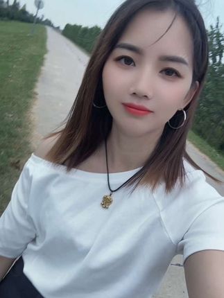 骑上我的小电驴带你兜风🛵#90后 #我在这里等你