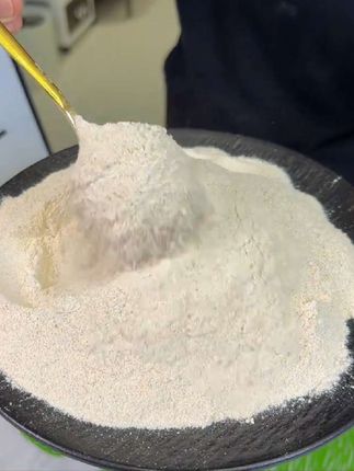 烧菜的时候放一点白芷粉都可香可香了!它去腥增香,卤肉 调馅 炖汤都可以用,提味又增香#白芷粉 #增香