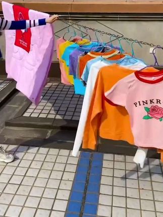 #不锈钢晾衣绳 换季了家里有好多衣服要洗要晒,阳台放不下,快试试这款不锈钢晾衣绳,防浸水防下垂,轻松收纳一挂就能用,方便 304不锈钢链条无缝晾衣绳铁链户外凉衣晾衣绳神器加粗晒衣绳简易#好物推荐🔥 #实用好物 #晾衣神器 #实用分享