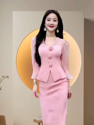 #夏季穿搭 #优雅气质#谁穿谁好看 #穿出自信穿出美丽 #显瘦显高显气质